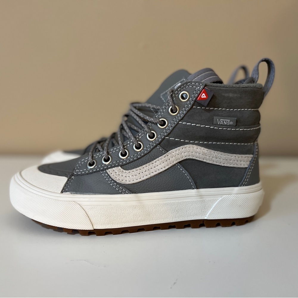 Womens Size 6 Vans